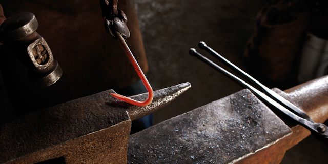 Hook hot in the forge blog