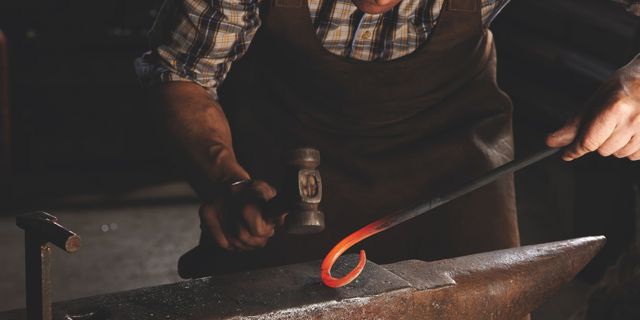 rams-horn-hot-on-anvil-blog